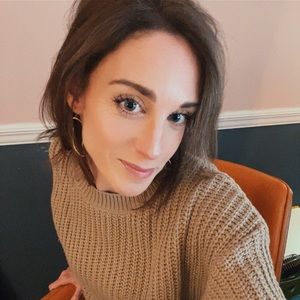 Meet your Posher, Emma